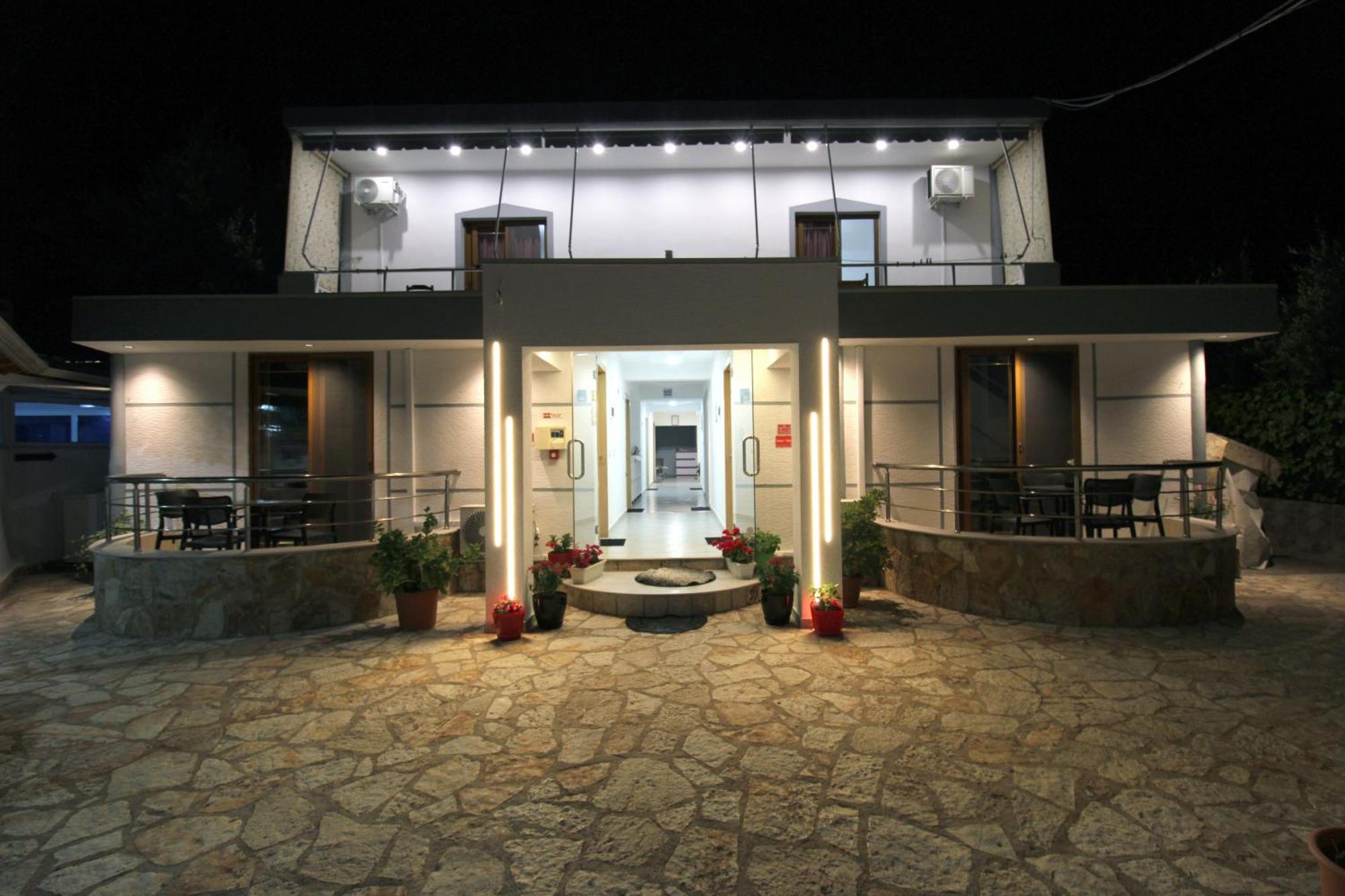 Vila Reni Risi Ksamil Exteriér fotografie