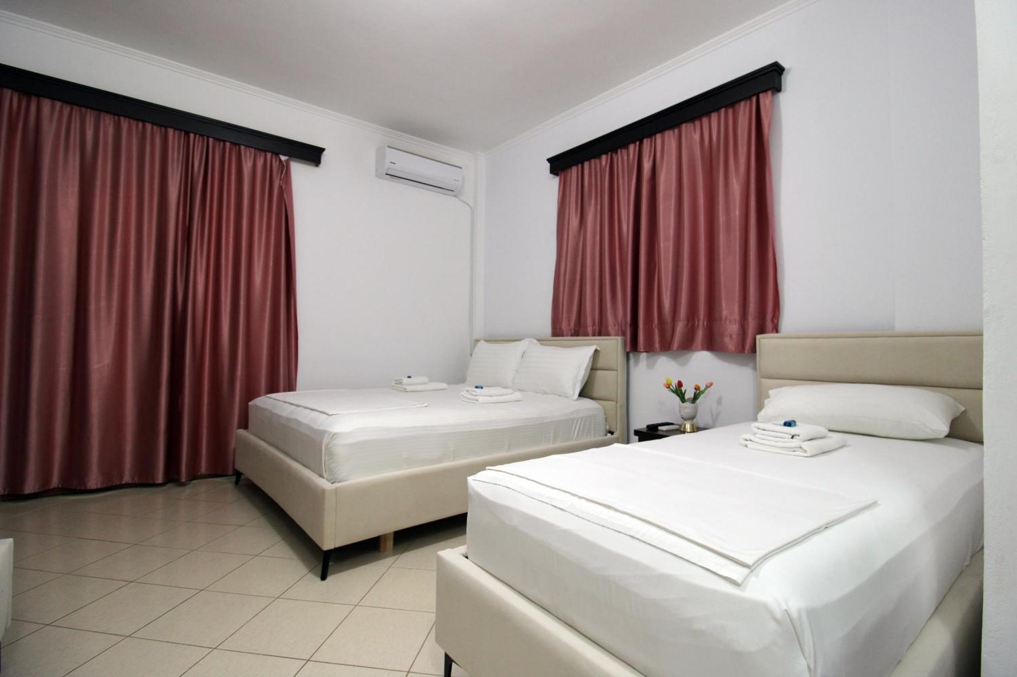 Vila Reni Risi Ksamil Exteriér fotografie