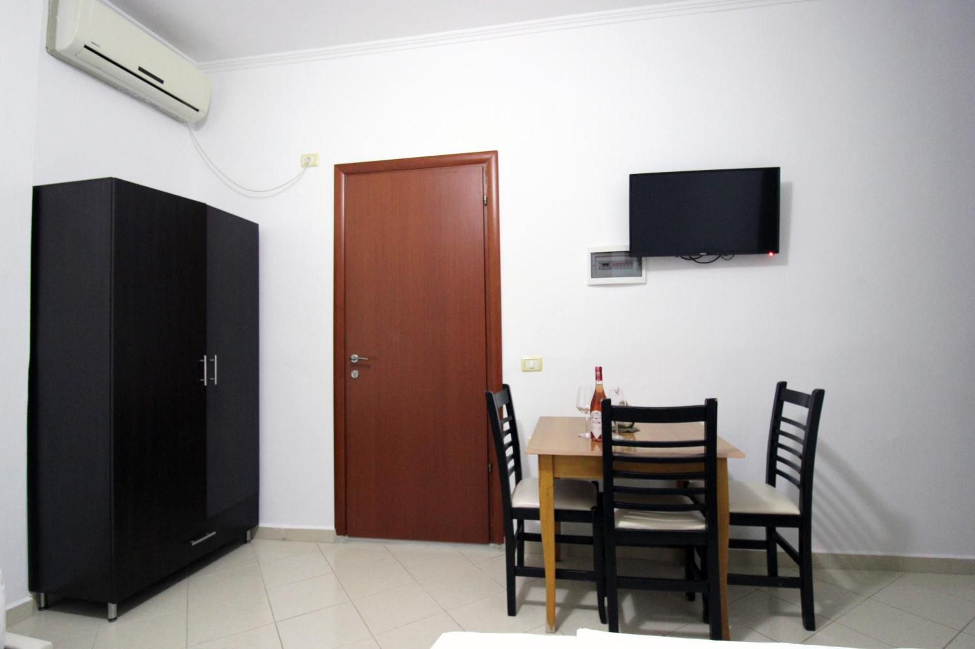 Vila Reni Risi Ksamil Exteriér fotografie