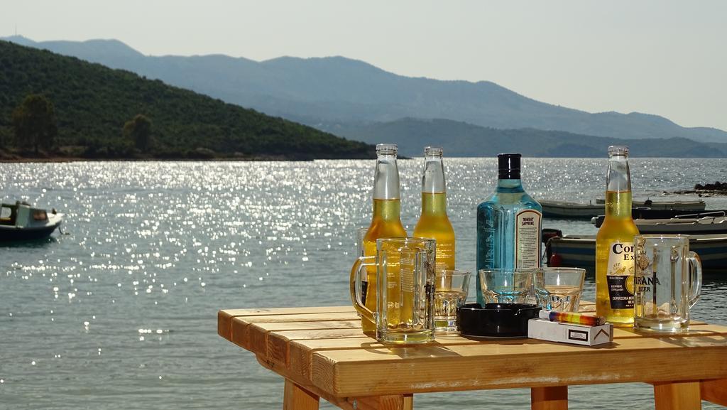Vila Reni Risi Ksamil Exteriér fotografie